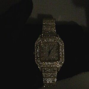 💎 Iced Out Gold Quartz Watch – Luxury Shine